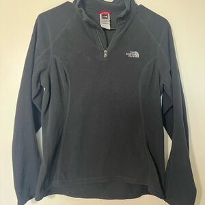Woman’s The North Face Black Fleece Jacket Size M